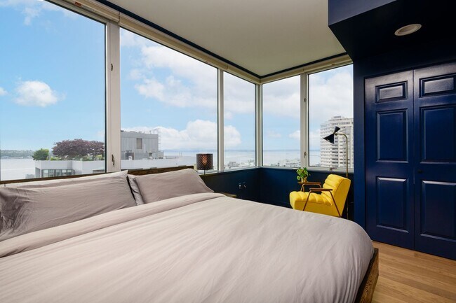 Building Photo - Seattle Heights Condominiums ~ Belltown