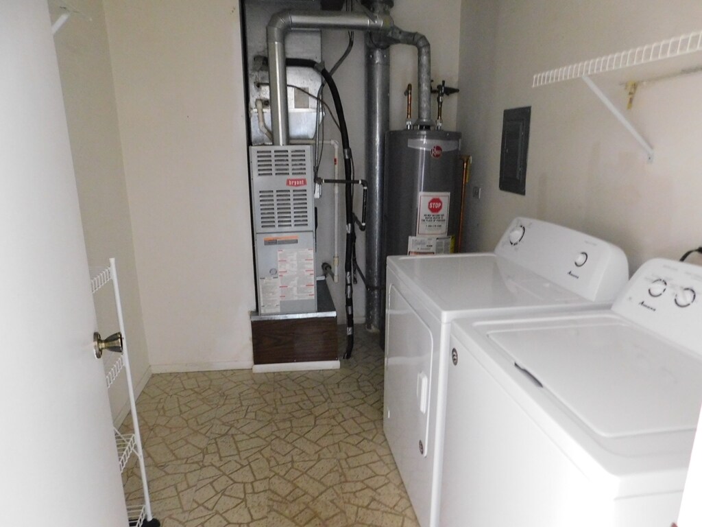 Building Photo - 573 Greystone Ln