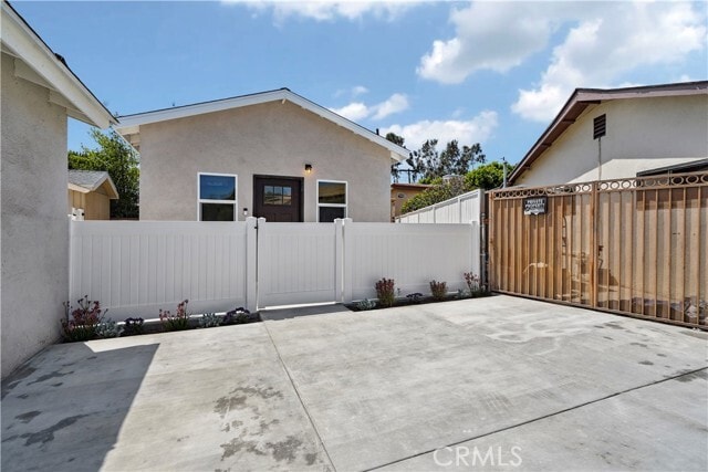 Building Photo - 432 W Ghent St