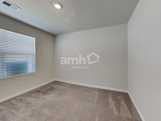 Building Photo - 118 Tobago Cir