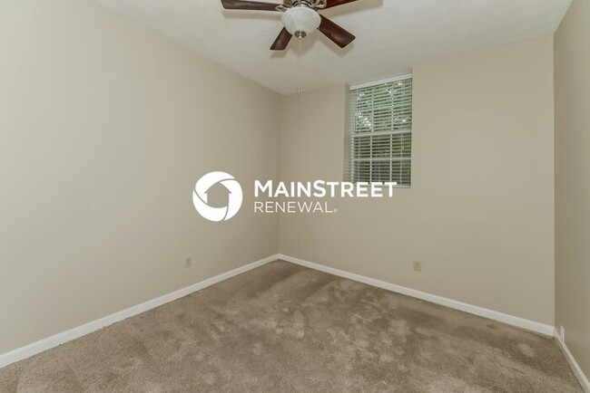 Building Photo - 1129 Mistletoe Cir