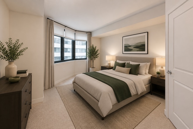 Building Photo - LARGE 1 Bedroom/1 Bathroom with Balcony in Bustling Mount Vernon Triangle!!