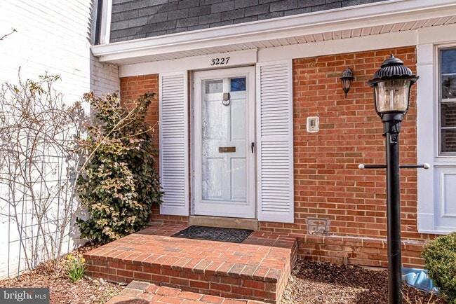 Building Photo - 3227 Dunster Ct