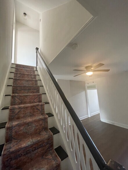 Building Photo - 20 Belview Ave