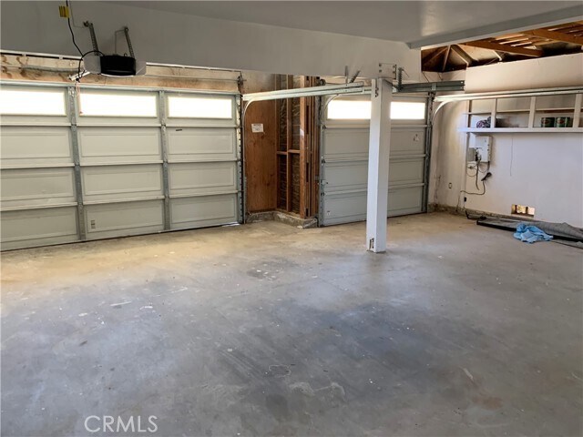 Building Photo - 2421 Pamela Ln