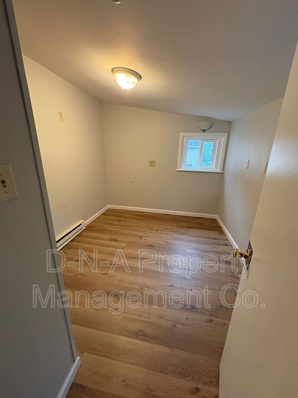 Building Photo - 267 Brodhead Ave