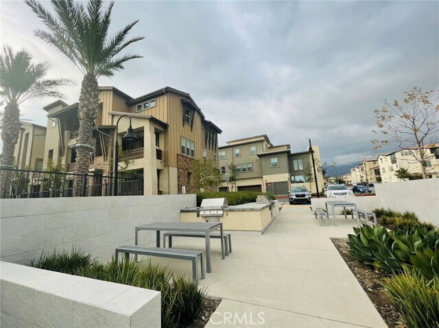 Building Photo - 7470 Solstice Pl