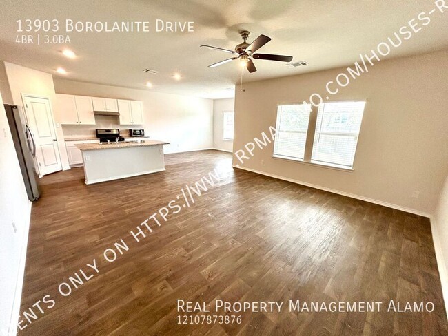 Building Photo - **MOVE-IN SPECIAL** Available Now! 4 Bedro...