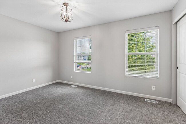 Building Photo - 15915 Filmore Cir