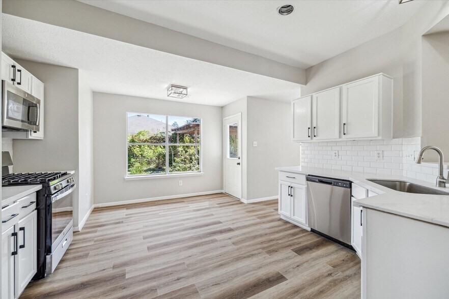 Building Photo - 23834 Goodfellow Dr