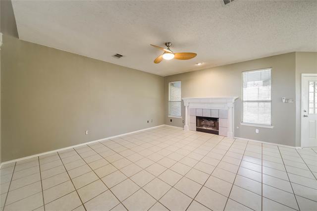 Building Photo - 1384 Wentworth Dr