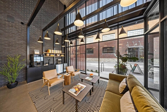 Building Photo - Via