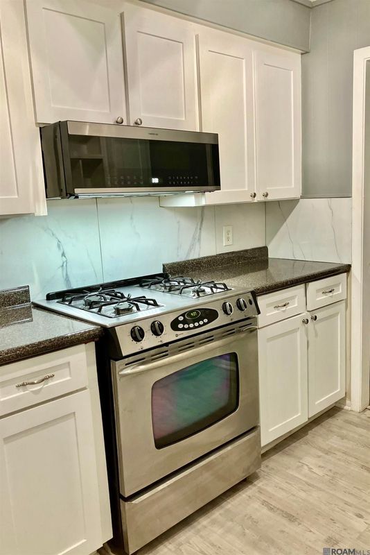 Building Photo - 23515 Marshall St