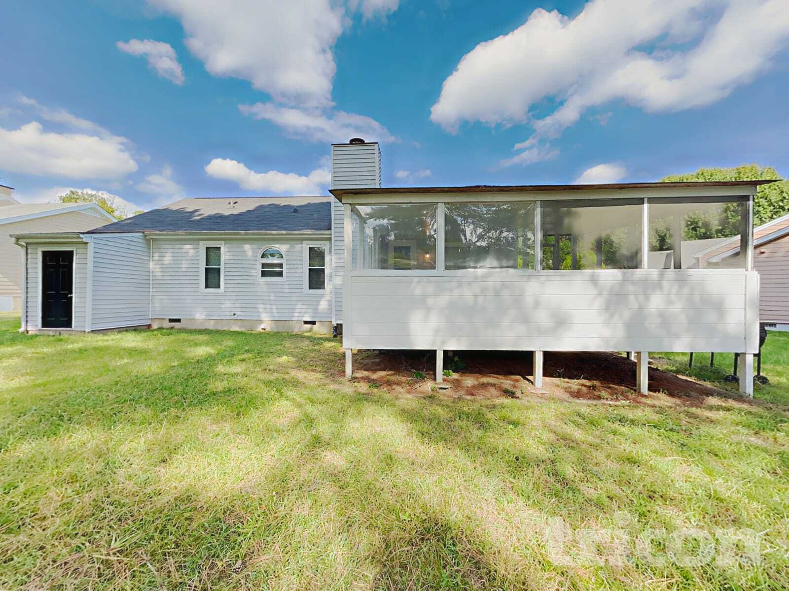 Building Photo - 3520 Lytham Pl