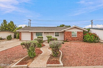 Building Photo - 4609 Skylark Way