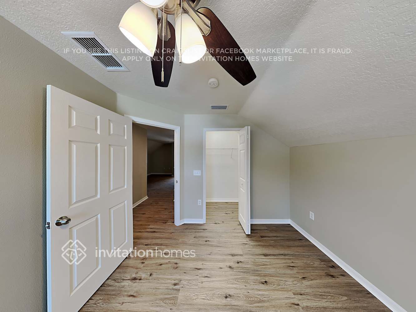 Building Photo - 3406 70th Ct E