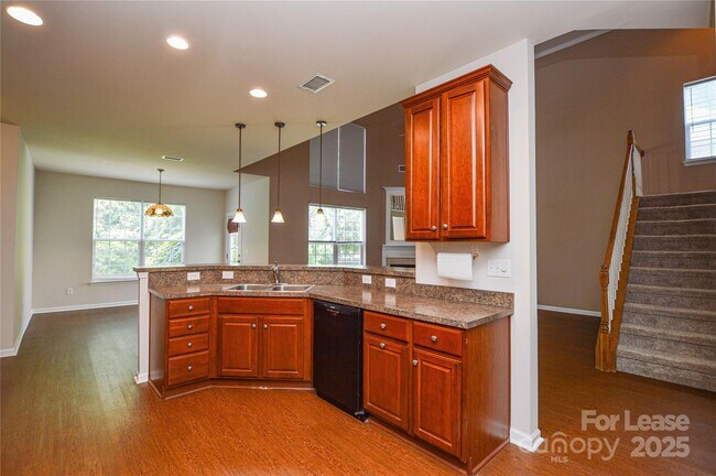 Building Photo - 1008 Millbank Dr