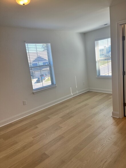 bedroom 2 - 1335 Mountain Quail Cir