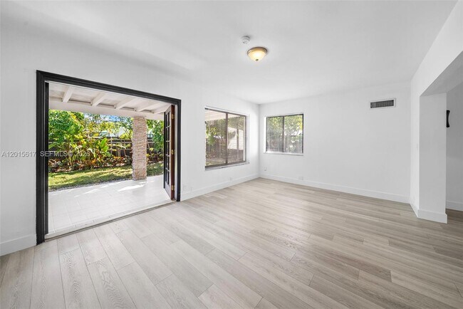 Building Photo - 7525 Adventure Ave