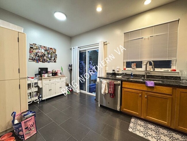 Building Photo - 22462 Faith Terrace