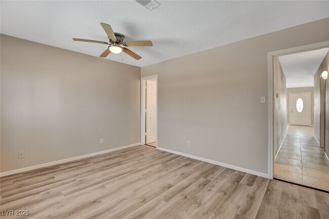 Building Photo - 620 Palmhurst Dr