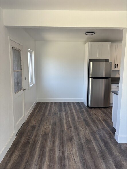 Building Photo - 12349 Glamis St