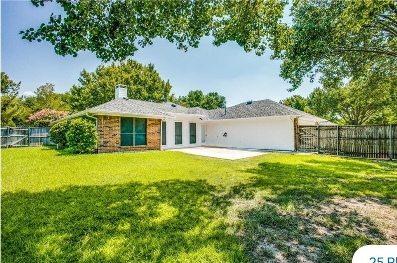 Building Photo - 224 Simmons Dr