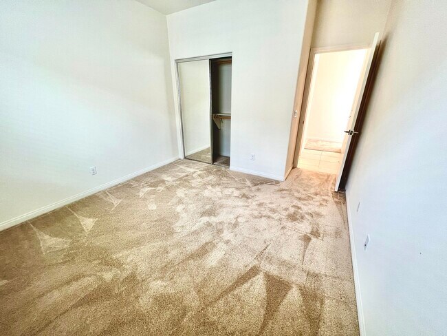 Building Photo - 11544 W Starcross Dr