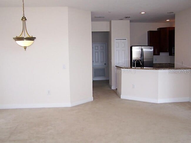 Building Photo - 3560 Parkridge Cir
