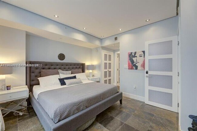 Building Photo - 4100 Salzedo St