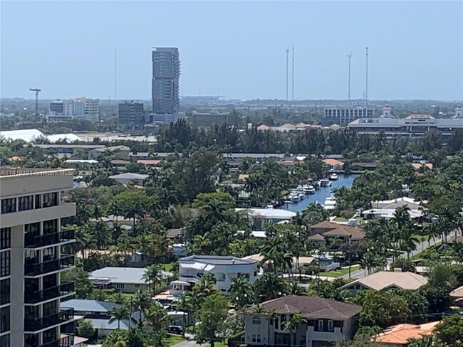 Building Photo - 1985 S Ocean Dr