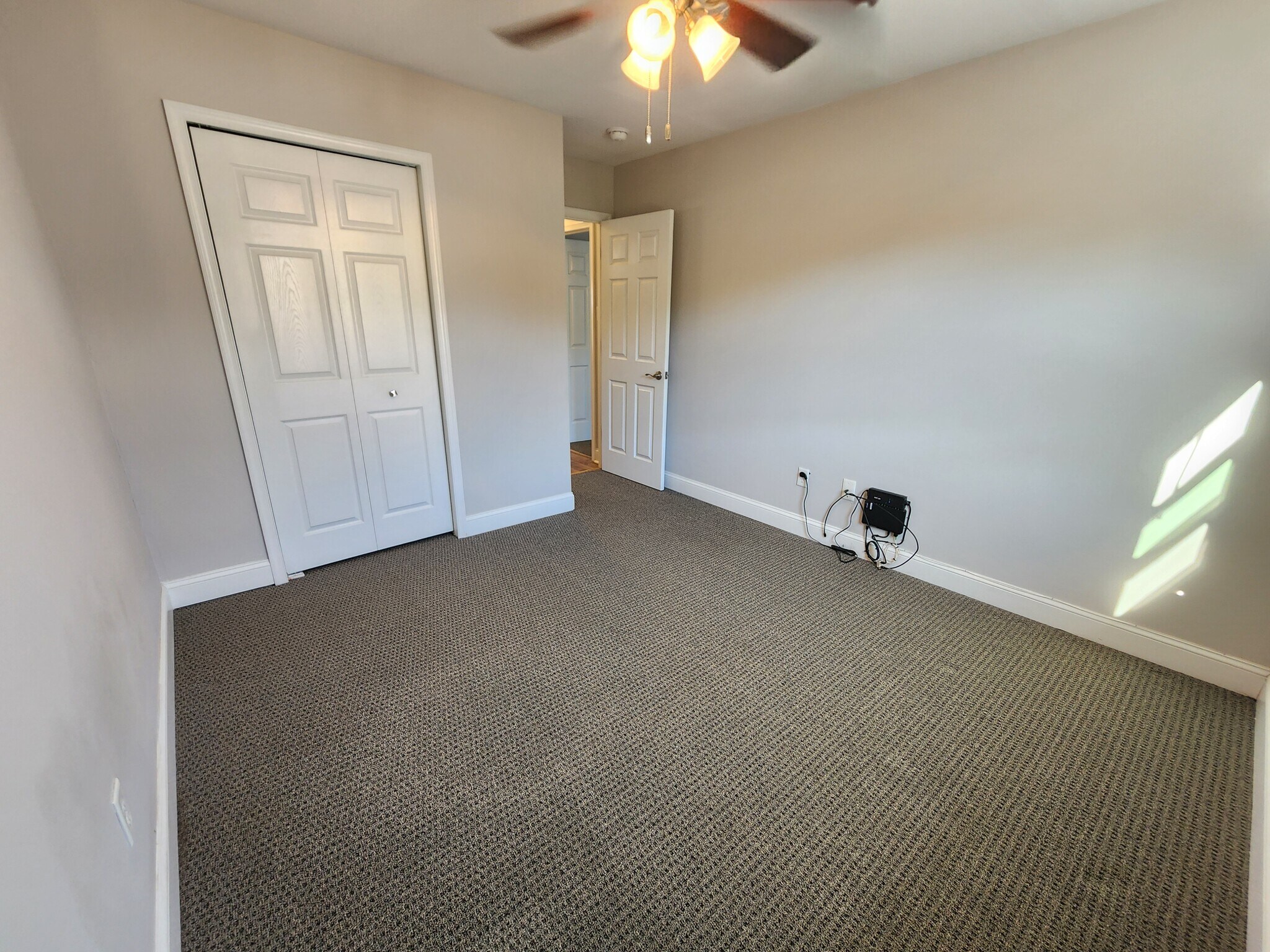 Building Photo - 4585 Manayunk Ave