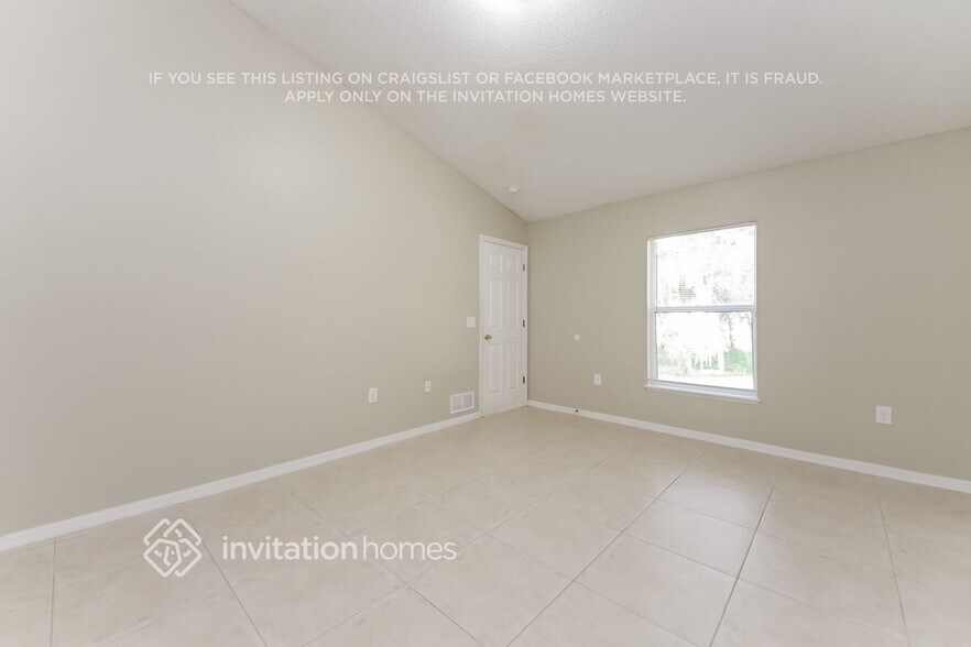 Building Photo - 758 Del Prado Dr