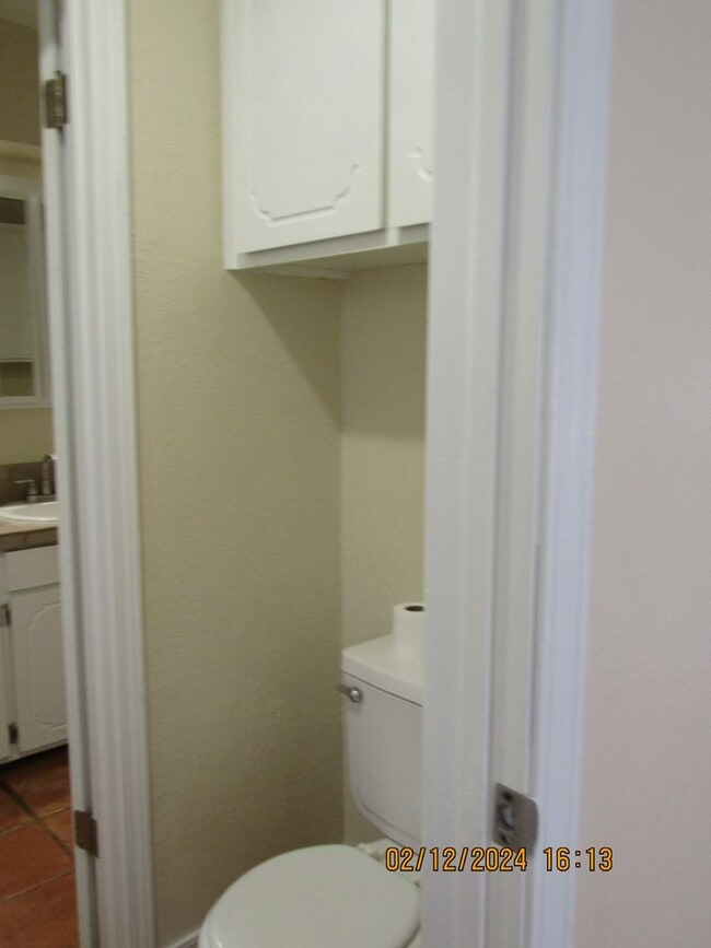 Building Photo - Home located in the Cache area!