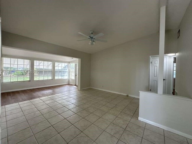 Building Photo - 1790 NE 18th St