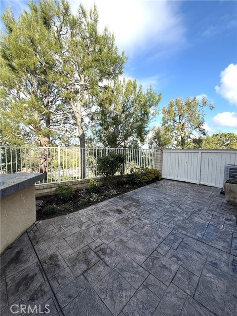 Building Photo - 24578 Sunshine Dr