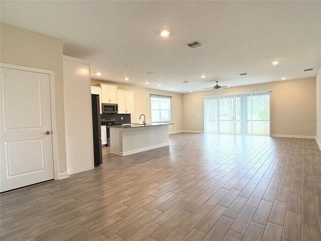 Building Photo - 2638 Camden Pk Lp