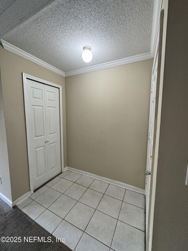 Building Photo - 3917 Corrida Ct