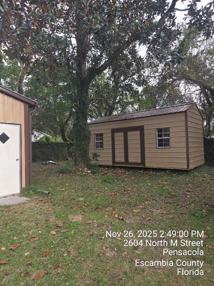 Building Photo - 2604 N M St