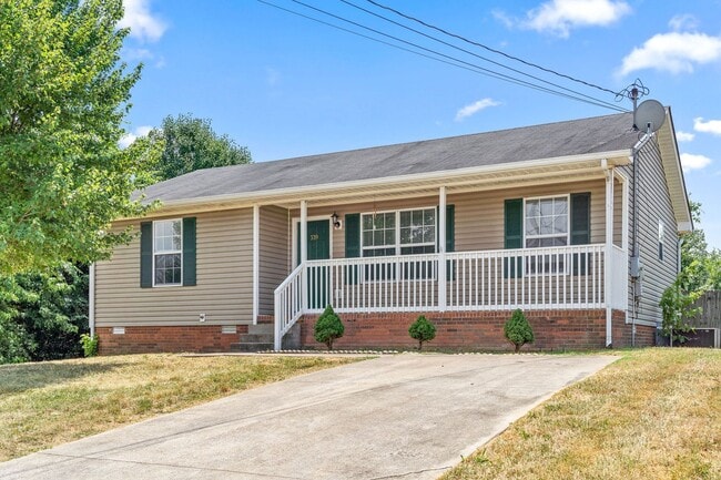 Primary Photo - 339 Pioneer Dr