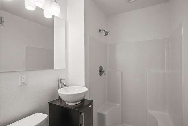 Building Photo - 215 SW 131st Ave