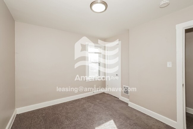 Building Photo - 3260 Cedarbrook Rd