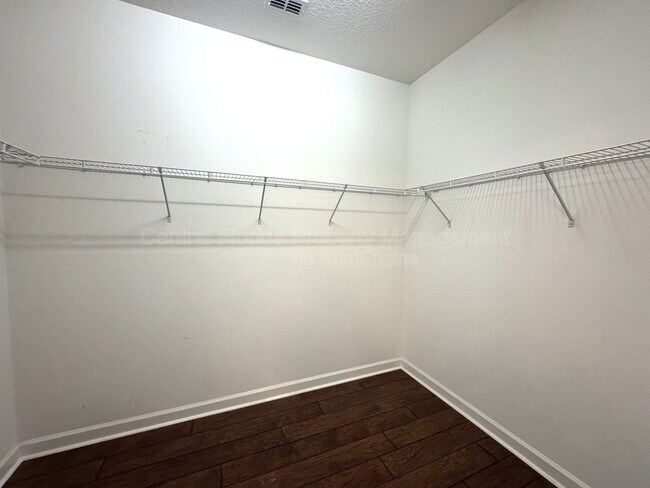 Building Photo - 411 Evening Sky Dr