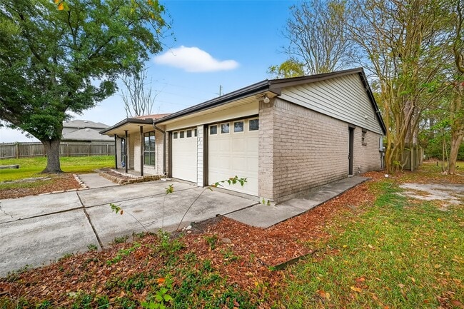 Building Photo - 4123 Wyanngate Dr