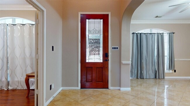 Building Photo - 21050 Florette Ln