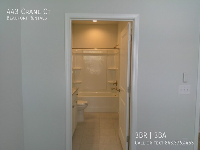 Building Photo - 443 Crane Ct