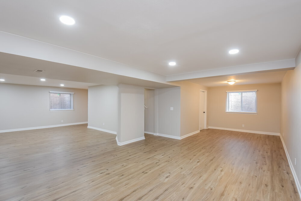 Building Photo - 1315 W 133rd Cir