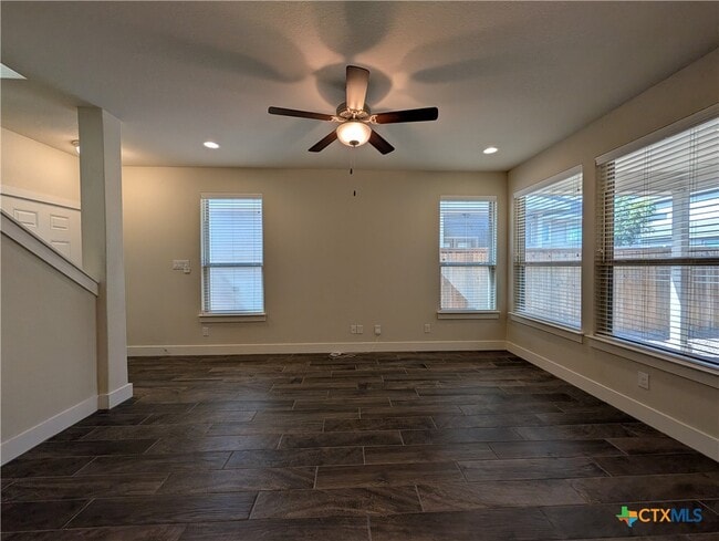 Building Photo - 737 Milestone Pk