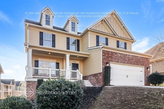 Building Photo - 1700 Summit Village Ln