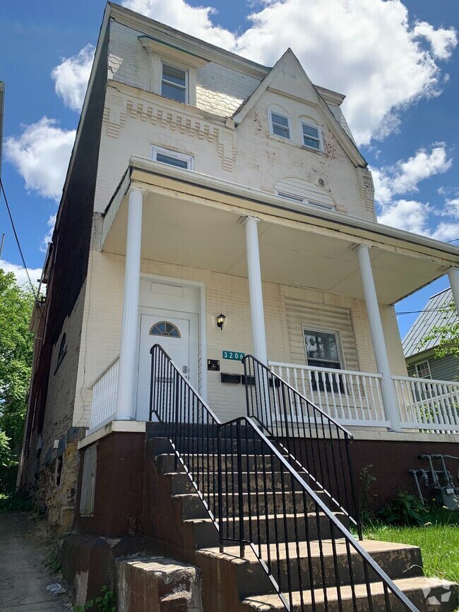 Building Photo - 3206 Dawson St